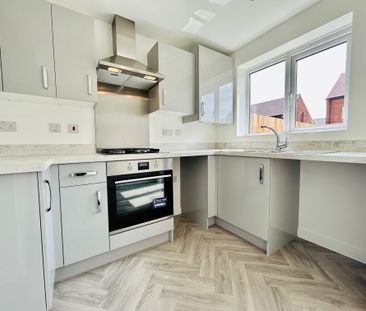 Portchester Drive, Derby, Boulton Moor - Photo 2