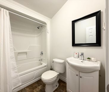 For Lease - 435 Mcalpine Avenue Unit# 2, Welland, Ontario - Photo 1