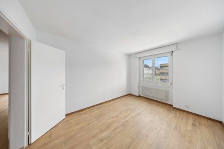 Totalsanierte, helle 5.5-Zimmer-Wohnung in Sumiswald - Photo 4