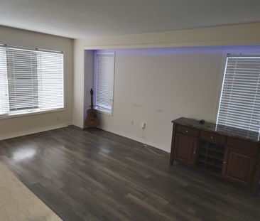 For Lease - 2 Utter Place, Hamilton, Ontario - Photo 1