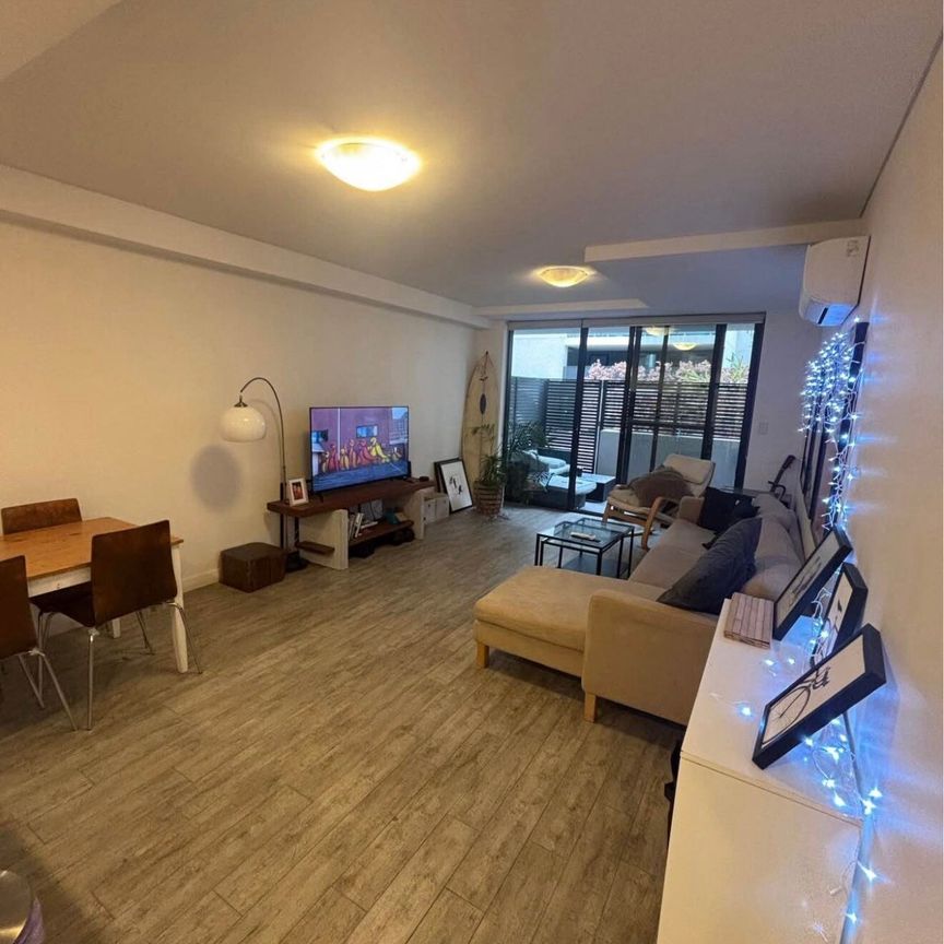 Marrickville - Photo 1