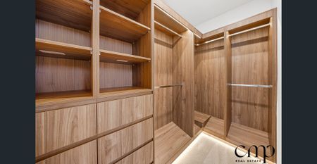 BRAND NEW 4 BEDROOM FAMILY HOME - Photo 2