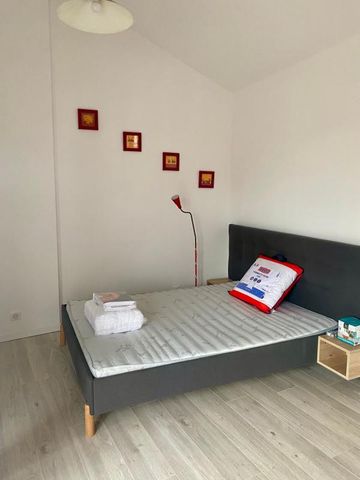 Location Appartement 2 pièces Meublé 40m² NIORT 79000 - Photo 3