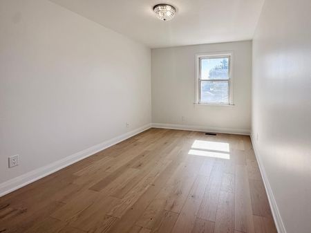 For Lease - 906 Marinet Crescent Unit# MAIN, Pickering, Ontario - Photo 4