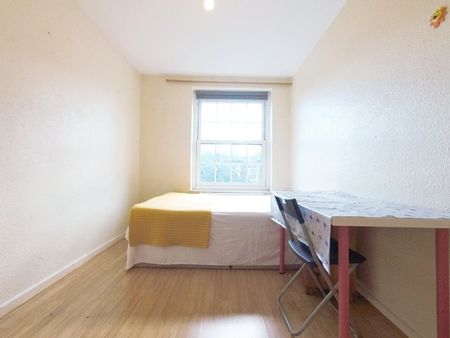 5 Bed Flat, Mountain House, SE11 - Photo 4