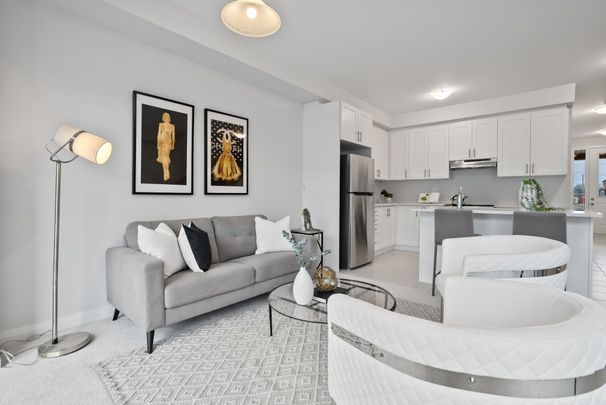 For Lease - 140 Corley Street, Kawartha Lakes, Ontario - Photo 1