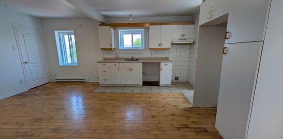 Appartement Salaberry-de-Valleyfield � Louer - Photo 2
