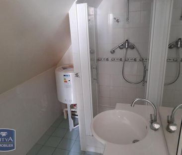 Location Appartement 1 pièce 15m² LAVAL 53000 - Photo 3