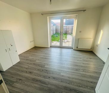 2 Bed Terraced House, Morton Hall Road, M12 - Photo 6