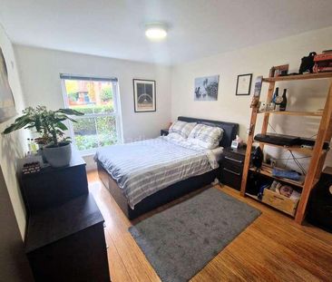 South View Avenue, Caversham, RG4 - Photo 1