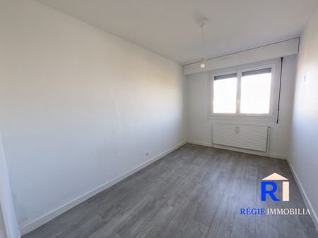 Location Appartement 4 pièces 85m² ECHIROLLES 38130 - Photo 4