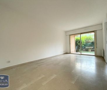 Location Appartement 2 pièces 29m² MOUGINS 06250 - Photo 2