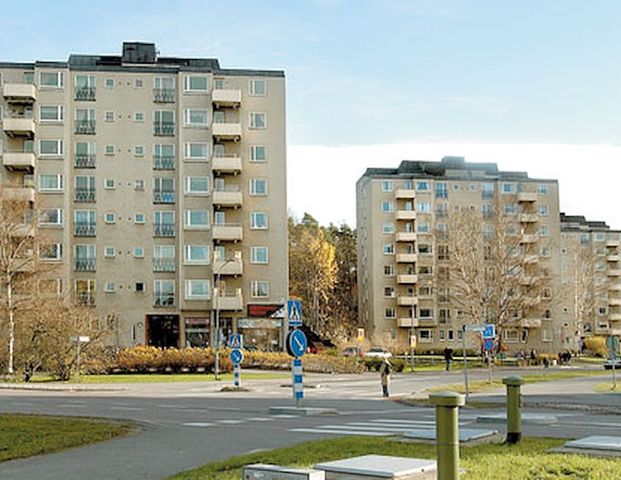 Klockarvägen 1, Sjödalen-Fullersta - Photo 1