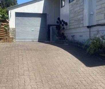 Spacious family home - Photo 2