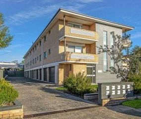 Effortless Modern Living - Photo 3