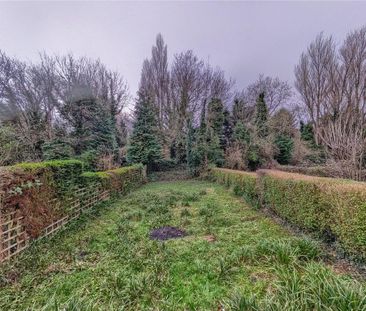 2 bedroom semi-detached house to rent - Photo 6