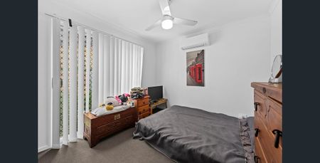 Modern Home with Air Conditioning! - Photo 4