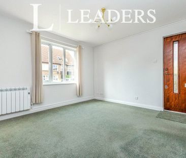 1 bedroom house to rent Bradfield Close, Guildford, GU4 - Photo 4