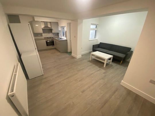 Pearl Street, Cardiff - Photo 1