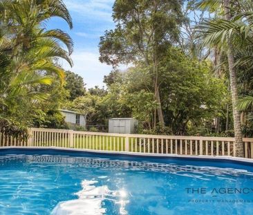 Stunning, fully furnished Queenslander with pool - Photo 3