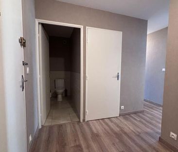Location Appartement 2 pièces 57m² DAX 40100 - Photo 5
