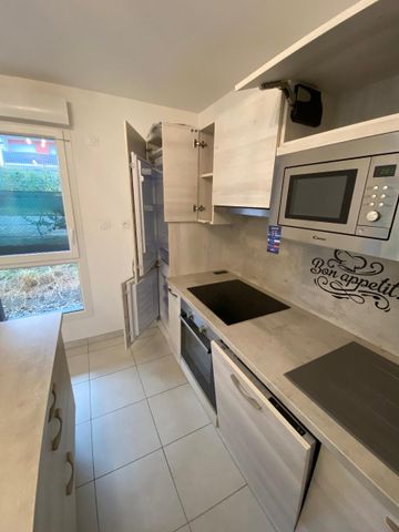 Location Appartement 3 pièces 63m² THONON LES BAINS 74200 - Photo 5