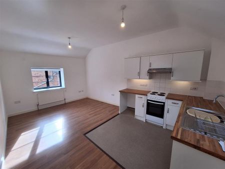 1 bedroom flat to rent - Photo 4