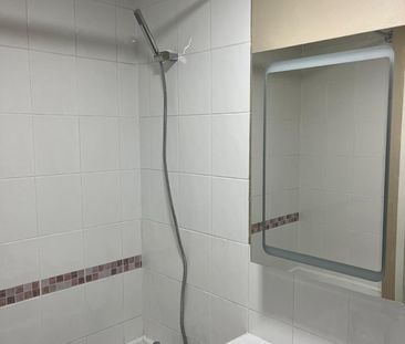 Studio Flat, Bitterne, SO19 - Photo 5