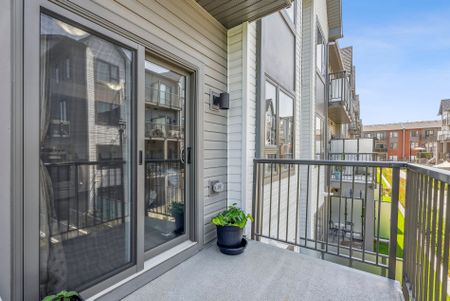 For Lease - 2635 William Jackson Drive Unit# 911, Pickering, Ontario - Photo 5