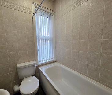 3 bedroom terraced house to rent - Photo 6