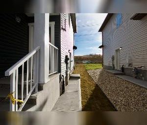 1 Bed 1 Bath Suite Chappelle For Rent - Photo 1