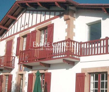 Maison à louer à Ciboure, avec piscine et vue océan, à proximité de... - Photo 3