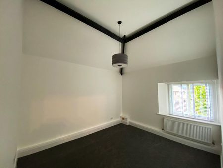 1 Bed Flat, Osborne Wallis House, BS8 - Photo 4