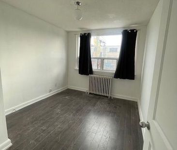For Lease - 1516 Eglinton Avenue Unit# Apt 1, Toronto, Ontario - Photo 6