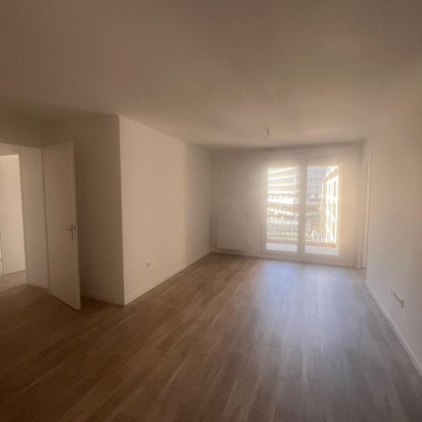 location Appartement T4 DE 81m² À BOBIGNY - Photo 1