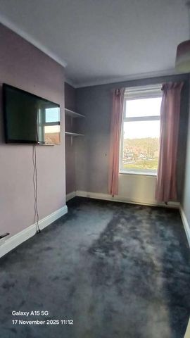 Castle View, Sunderland, Tyne And Wear, SR5 - Photo 5