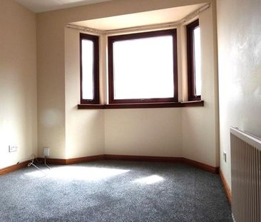 2 bedroom maisonette to rent - Photo 3