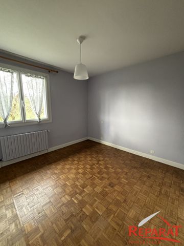 Location Maison 5 pièces 80m² ALLASSAC 19240 - Photo 2