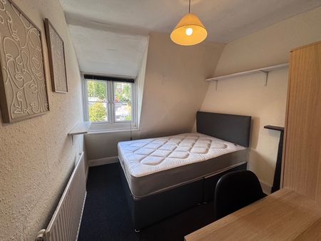 Room in a Shared House, Lower Park Row, BS1 - Photo 3