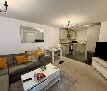 1 bedroom flat to rent - Photo 1
