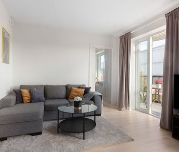 Karlslundsvägen, Järfälla - Photo 1