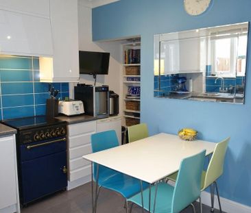 2 bedroom semi-detached house to rent - Photo 2