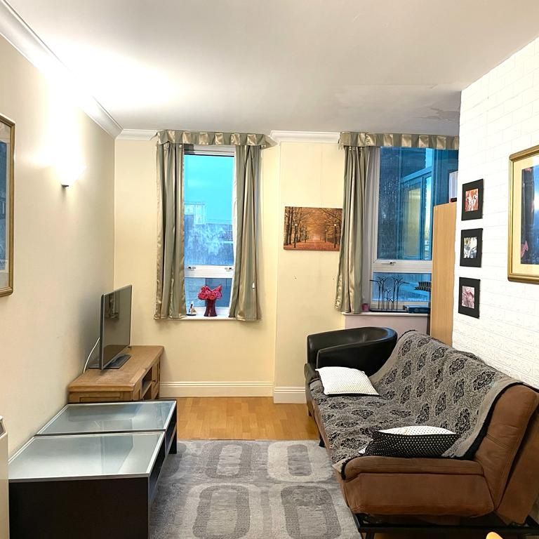 Room in a Shared House, Aegon House, E14 - Photo 1