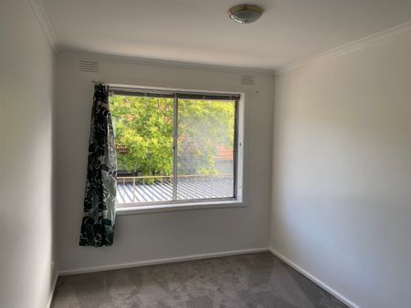 8 / 66 Lillimur Rd, Ormond - Photo 3