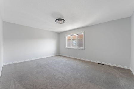 For Lease - 815 Henslows Circle, Orleans - Cumberland and Area, Ontario - Photo 3