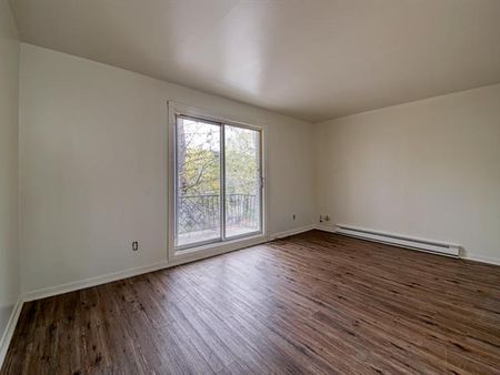 14285 Rue du Montmartre - Photo 2