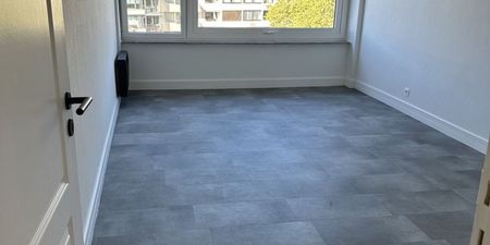 Appartement te huur in Genk voor € 910 met 2 slaapkamers - Photo 5