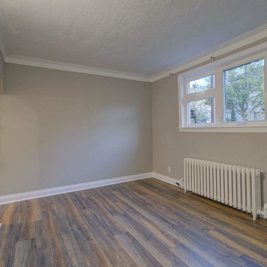 For Lease - 238 Glebemount Avenue Unit# 1, Toronto, Ontario - Photo 1