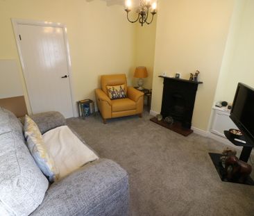 Main Street, Swanland, North Ferriby - Photo 1