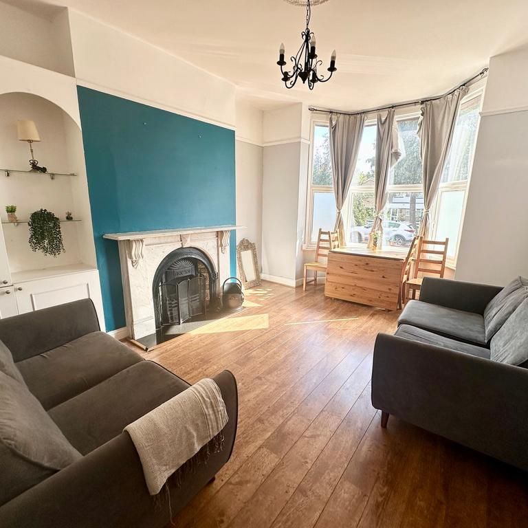 2 bedroom apartment to rent - Photo 1